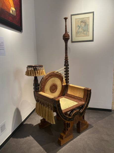 Carlo Bugatti, Fauteuil-trône