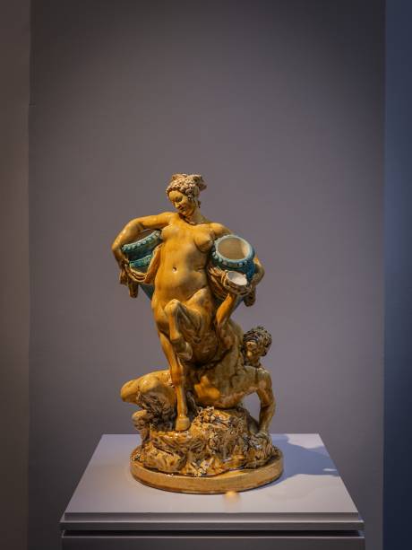 Louis-Robert Carrier-Belleuse, Centauresse