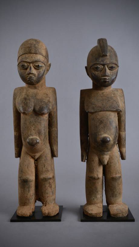 Lobi, Statue d'un couple