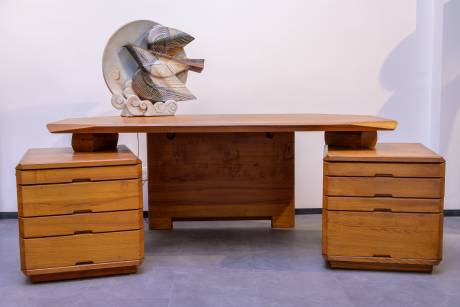 Pierre Chapo, B40 desk