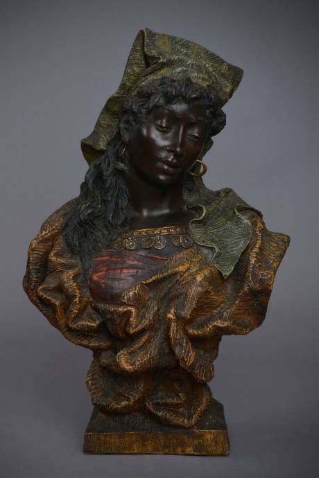 Galerie Origines - Arles - Goldscheider - Bust of young African woman - polychrome terracotta