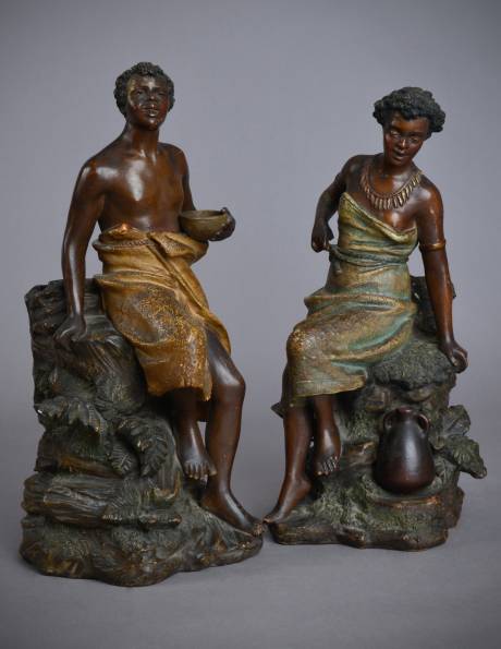 Galerie Origines - Arles - Bernhard Bloch (factory) - Pair of characters on a rock